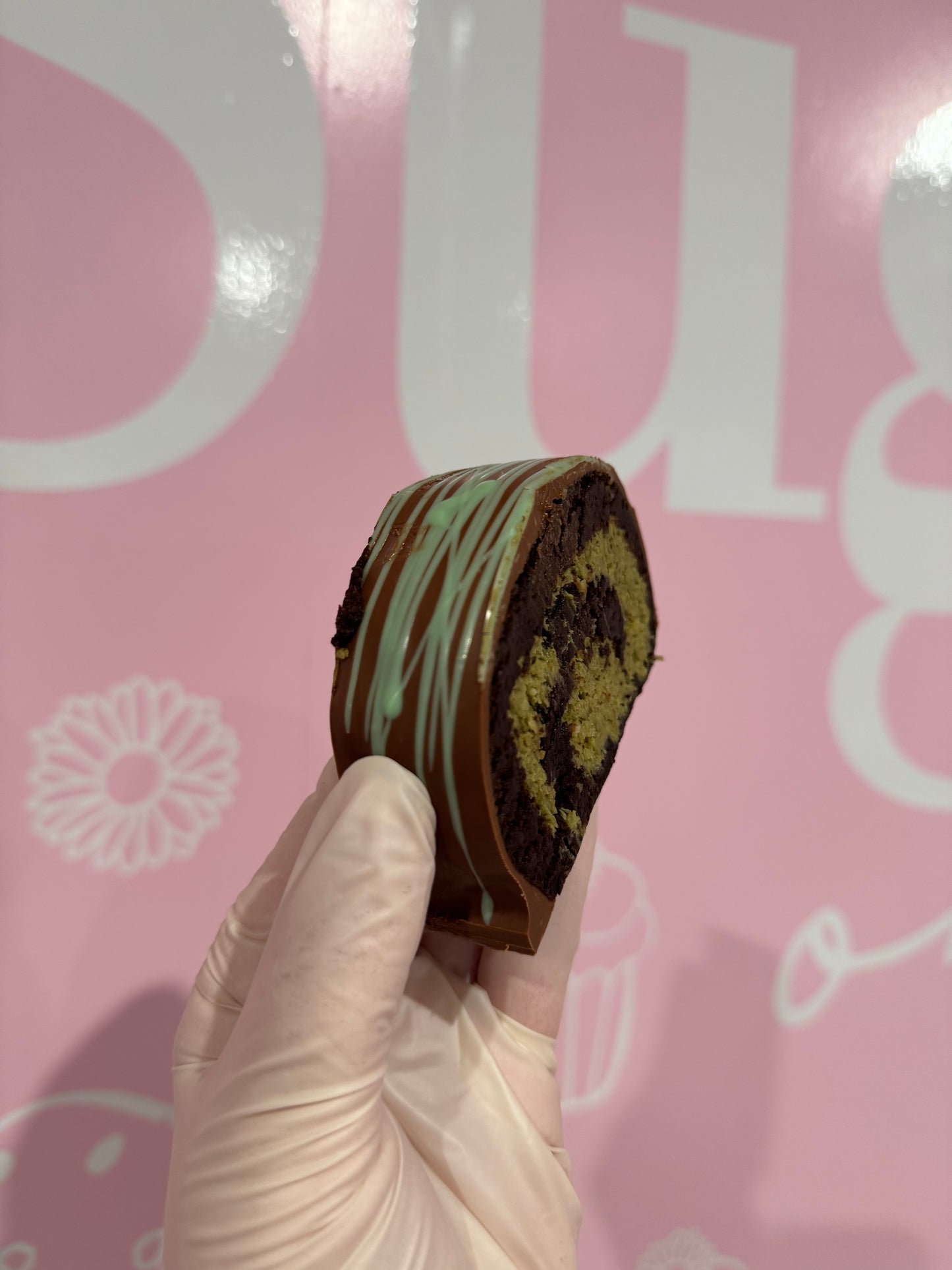 Dubai Brownie Roll
